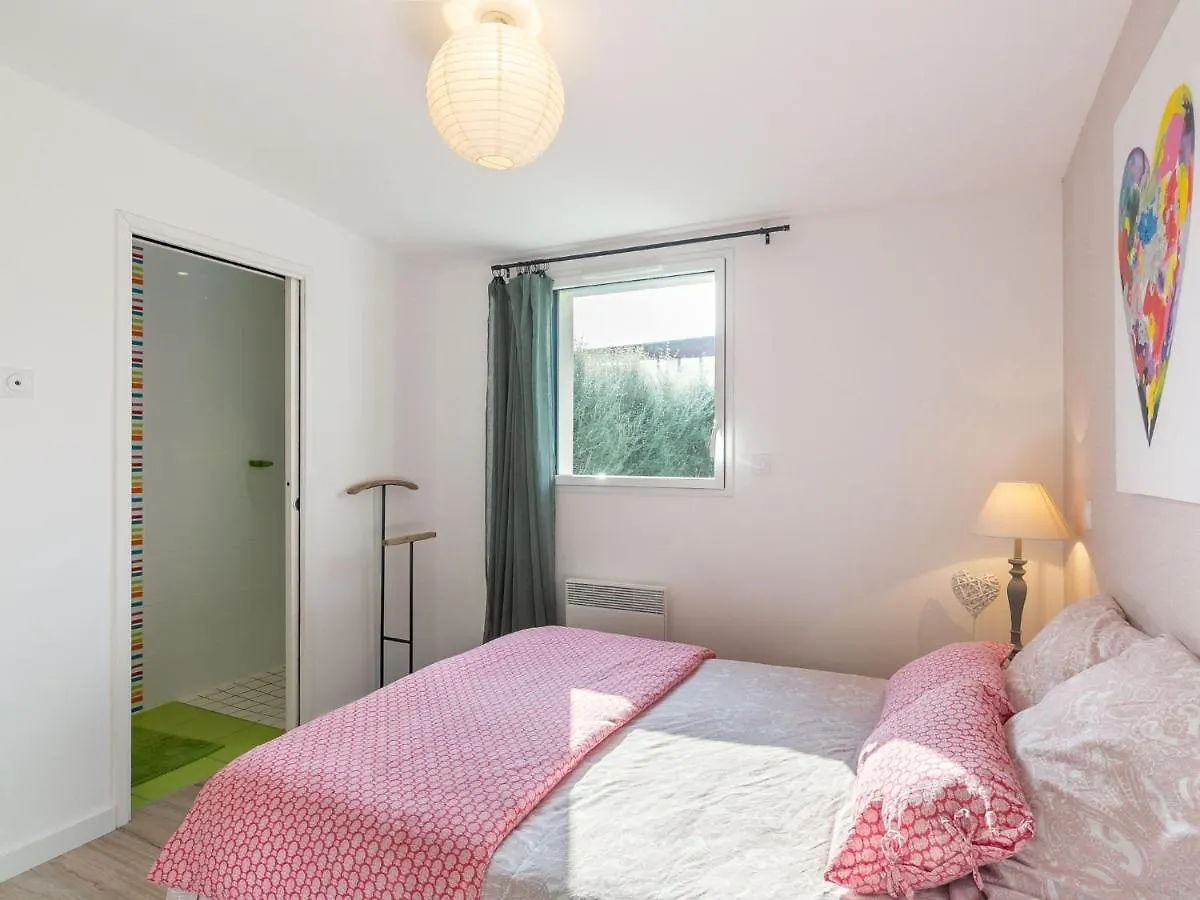 Holiday Home Ty Amiets - Ced245 By Interhome Cléder Frankrig
